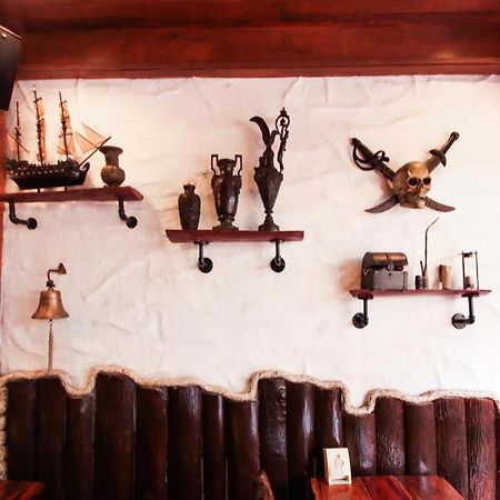 Oyo 1103 Pirates House Hotel Phi Phi Eksteriør billede